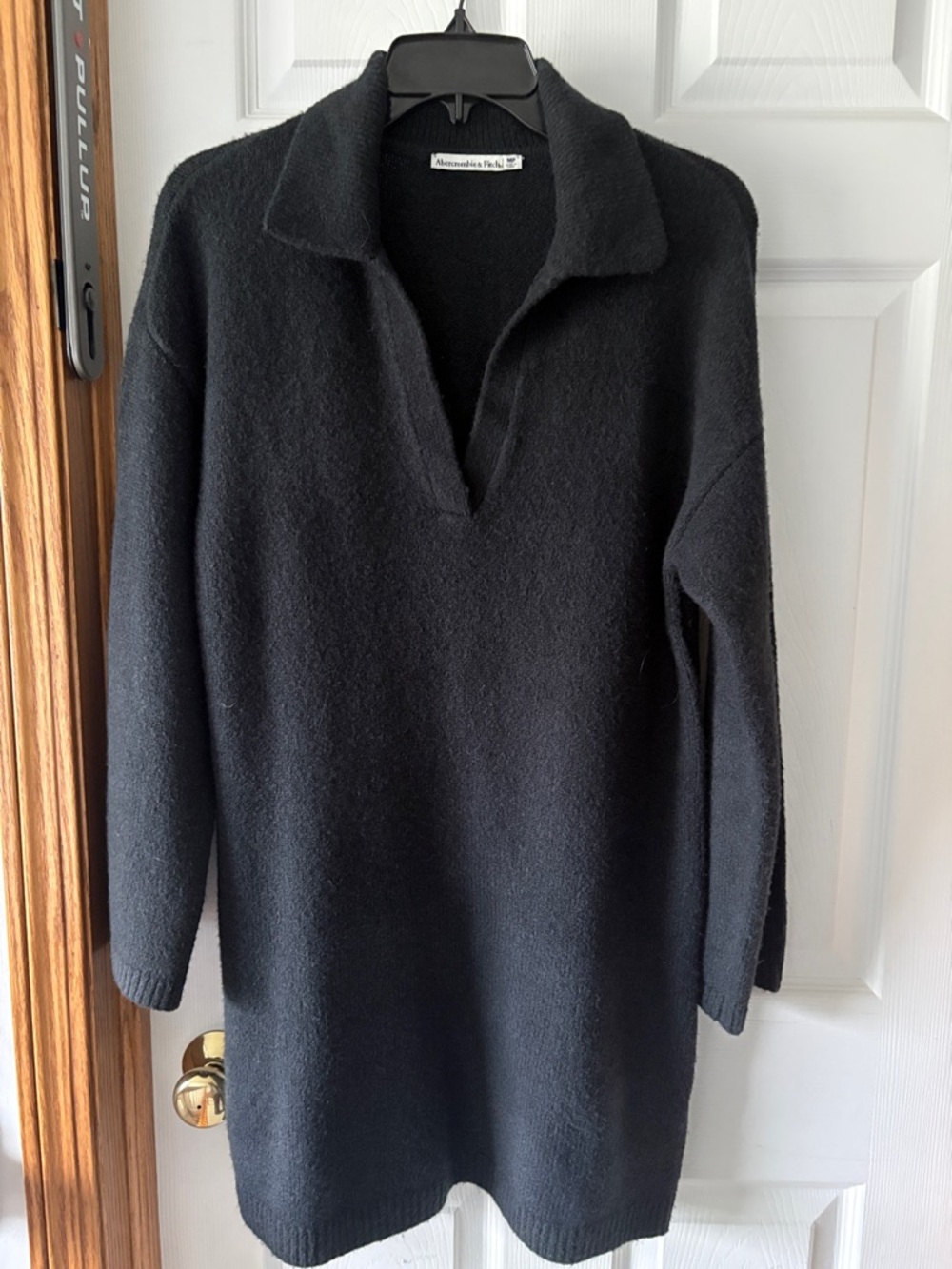 Abercrombie & Fitch Black Collared V-Neck Knit Sweater Dress
